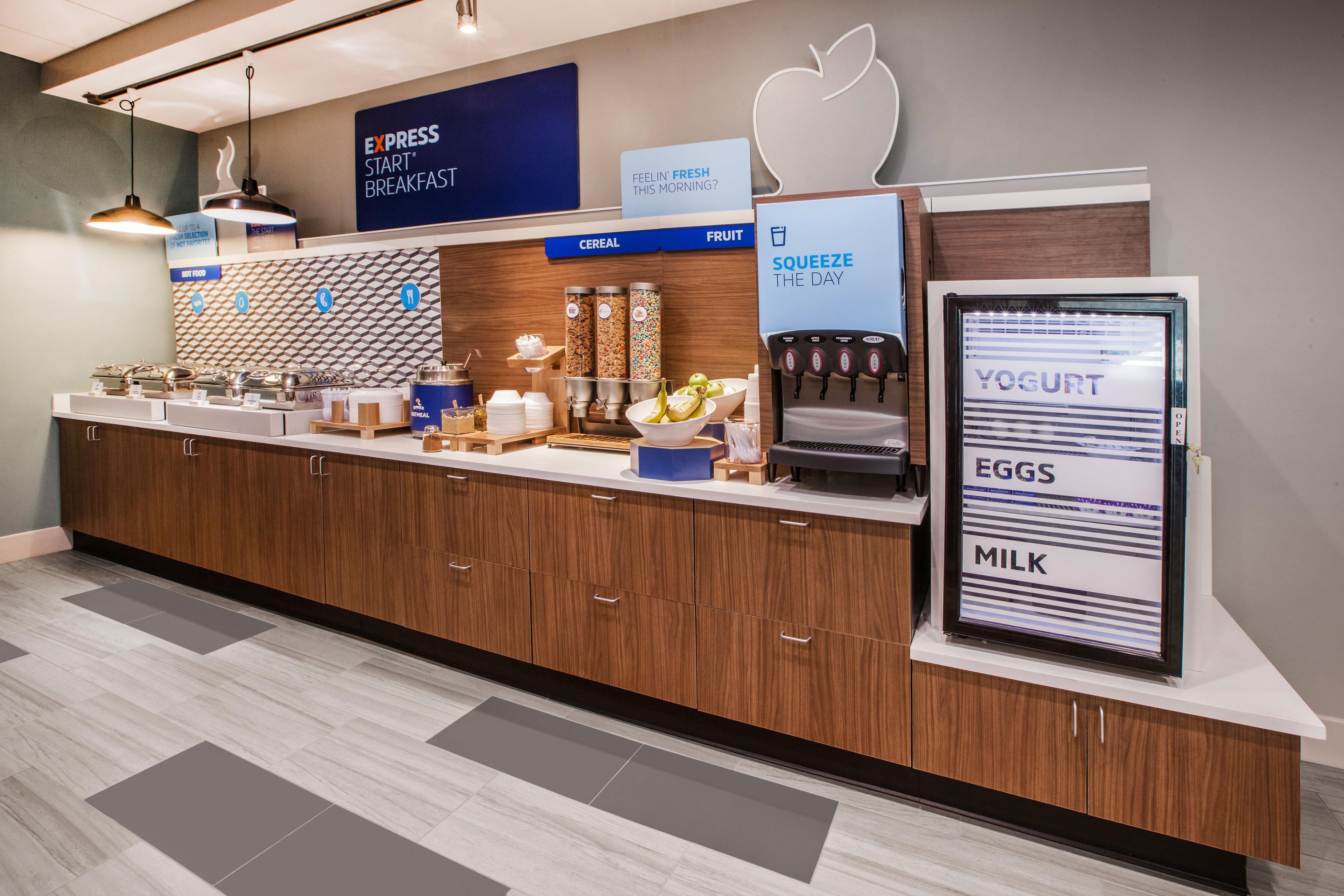 Holiday Inn Express Deforest By Ihg Ngoại thất bức ảnh